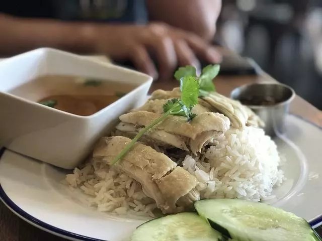 Saap Ver Authentic Thai Cuisine