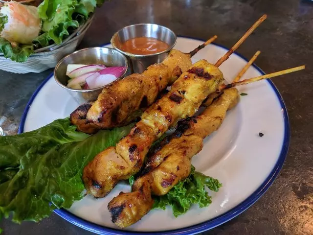 Saap Ver Authentic Thai Cuisine