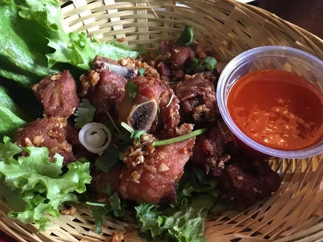 Saap Ver Authentic Thai Cuisine