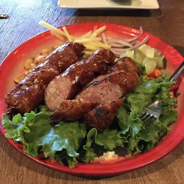 Saap Ver Authentic Thai Cuisine