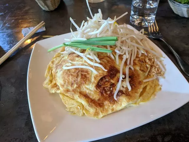 Saap Ver Authentic Thai Cuisine