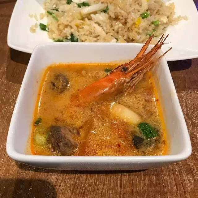 Saap Ver Authentic Thai Cuisine