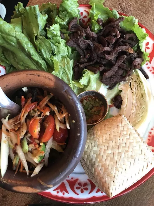Saap Ver Authentic Thai Cuisine