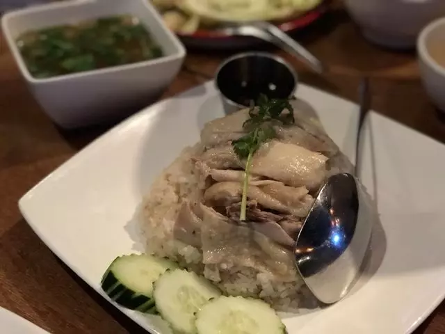 Saap Ver Authentic Thai Cuisine