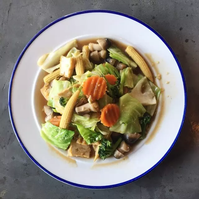Saap Ver Authentic Thai Cuisine
