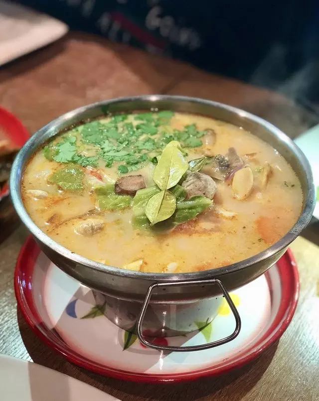 Saap Ver Authentic Thai Cuisine