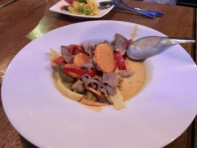 Saap Ver Authentic Thai Cuisine