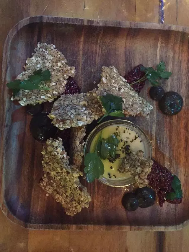 Blue Plate