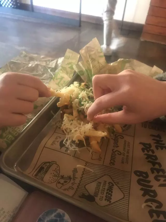 Super Duper Burgers