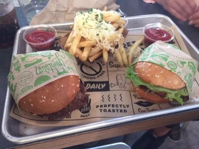 Super Duper Burgers