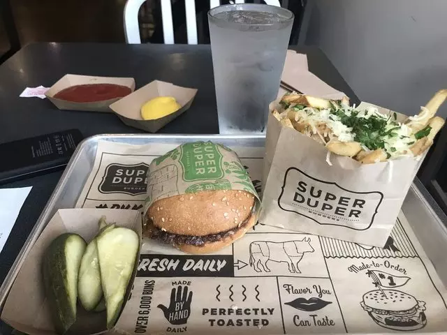 Super Duper Burgers