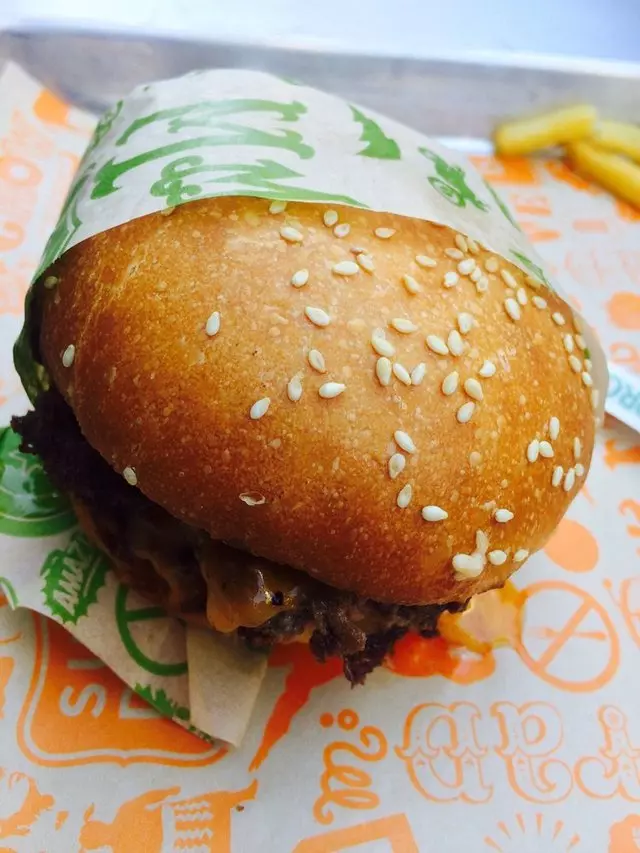 Super Duper Burgers