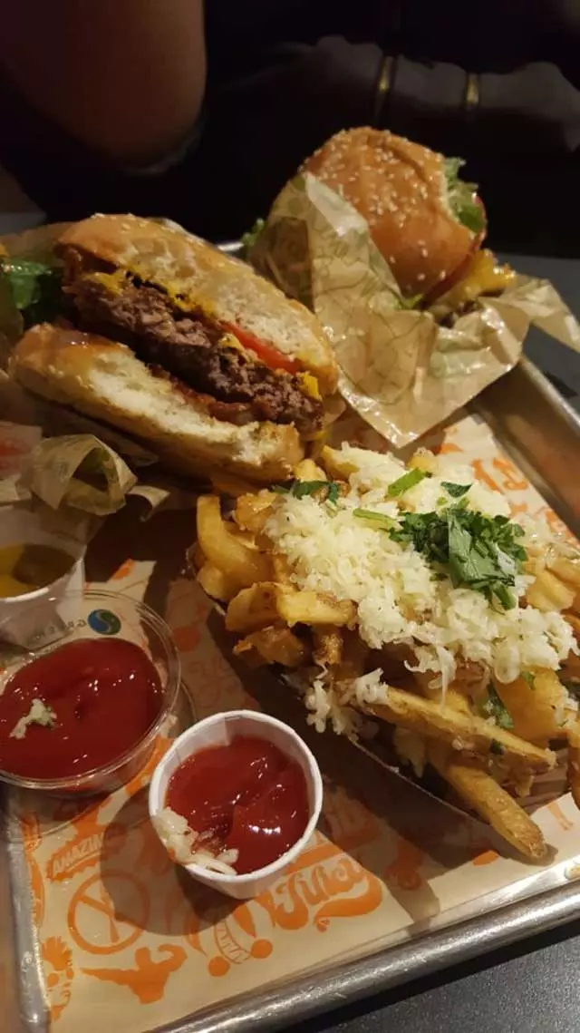 Super Duper Burgers