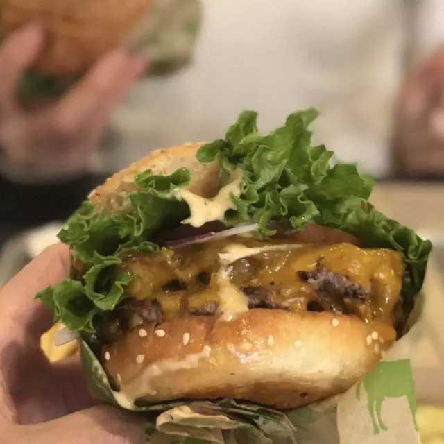 Super Duper Burgers