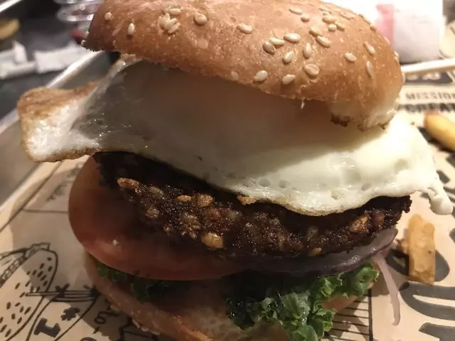 Super Duper Burgers