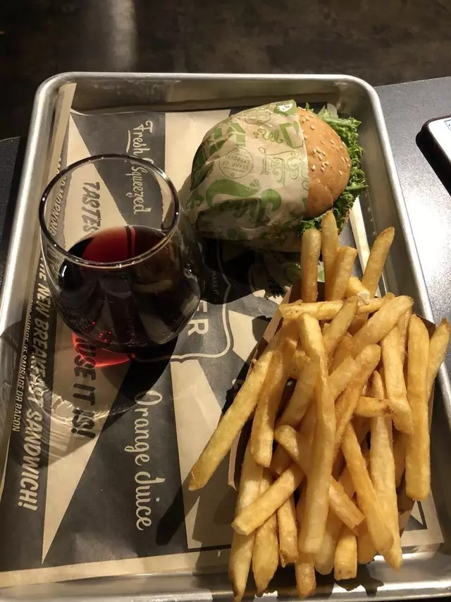 Super Duper Burgers