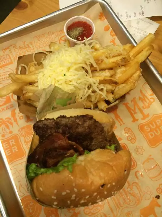 Super Duper Burgers