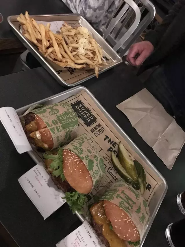 Super Duper Burgers