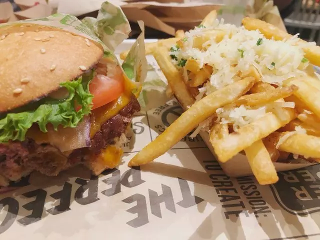 Super Duper Burgers
