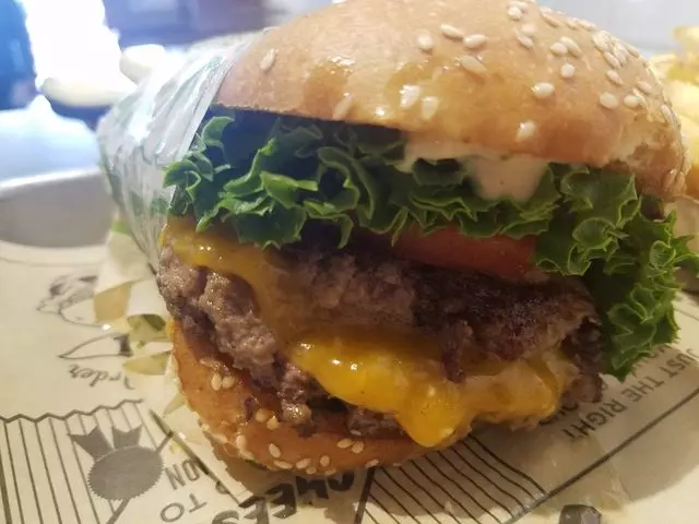 Super Duper Burgers