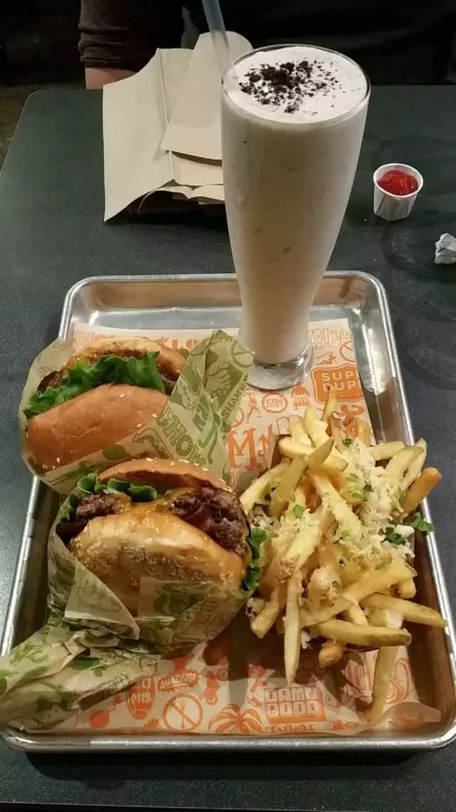 Super Duper Burgers