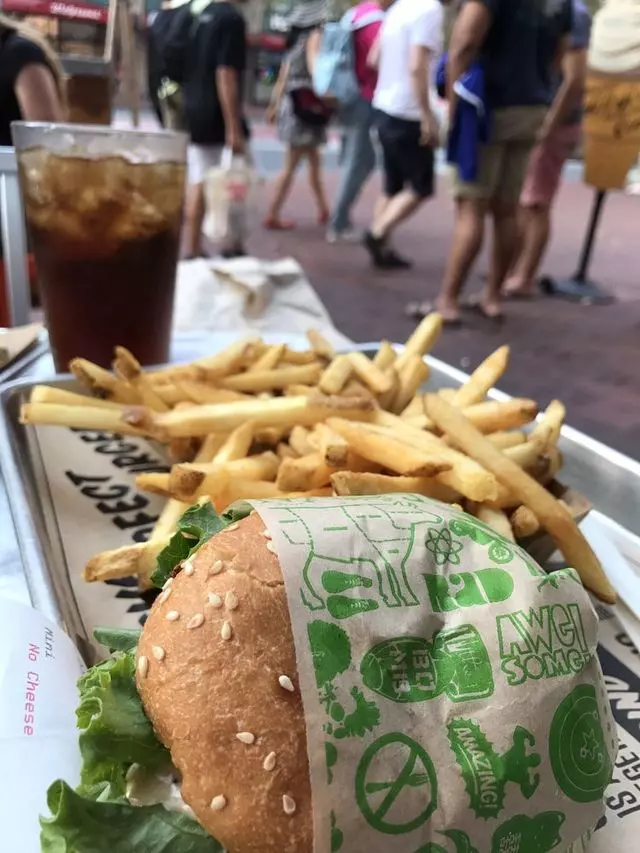 Super Duper Burgers