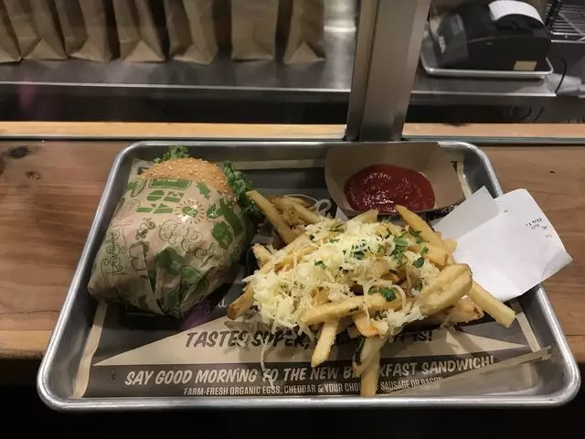 Super Duper Burgers