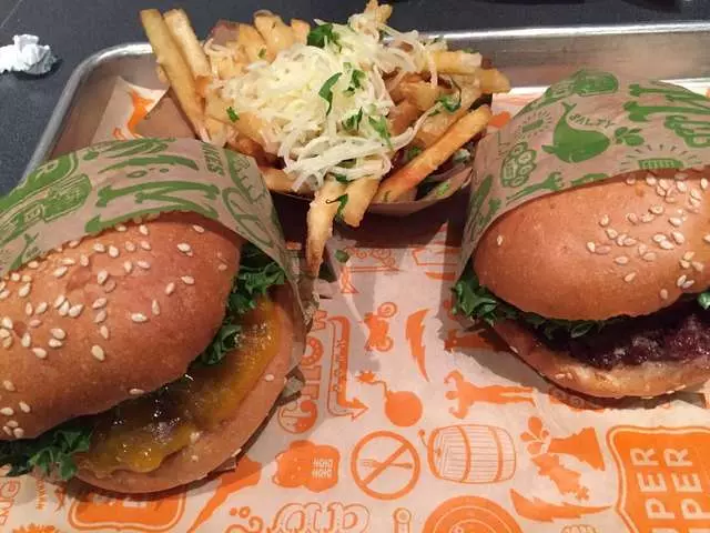 Super Duper Burgers