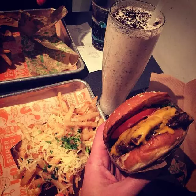 Super Duper Burgers