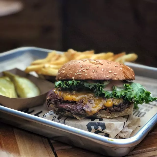 Super Duper Burgers