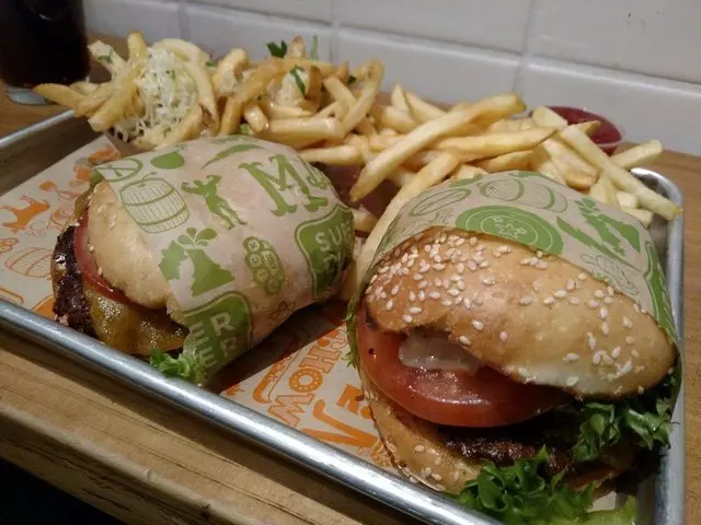 Super Duper Burgers