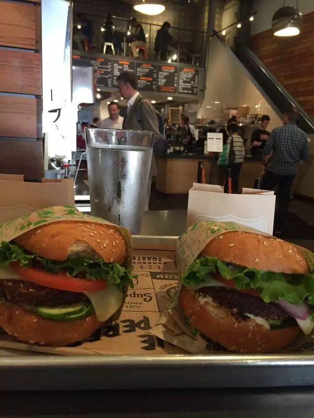 Super Duper Burgers