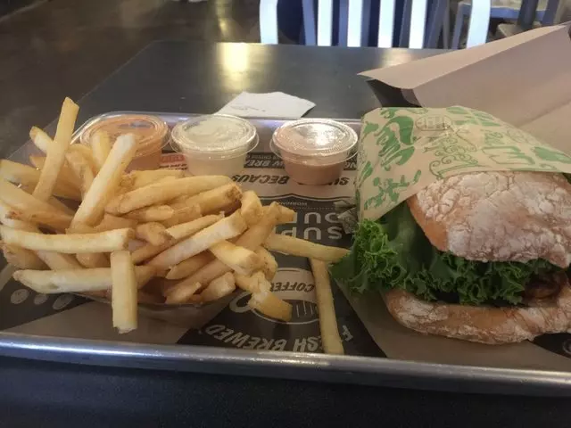 Super Duper Burgers