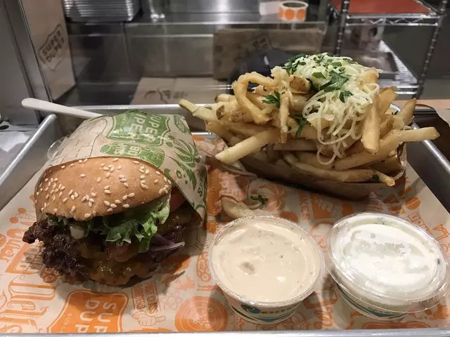 Super Duper Burgers