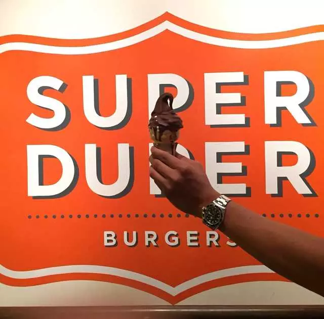 Super Duper Burgers
