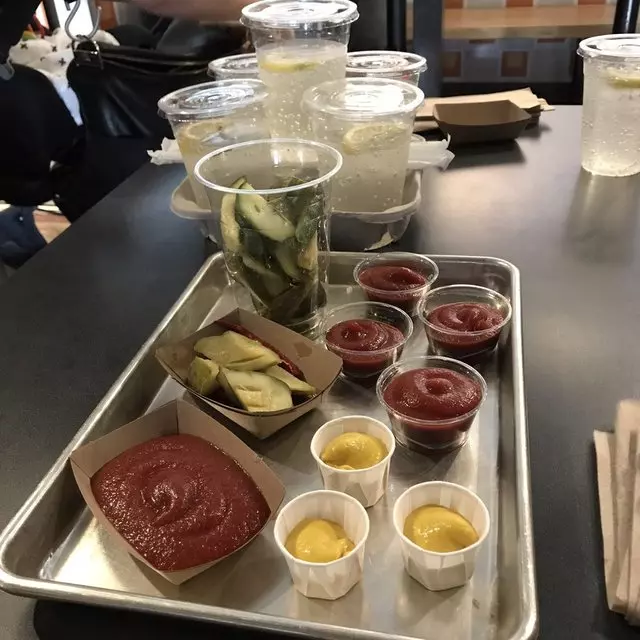 Super Duper Burgers