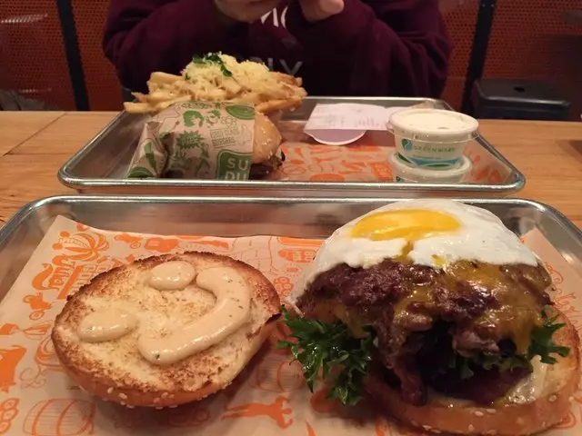Super Duper Burgers