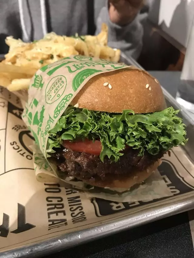 Super Duper Burgers