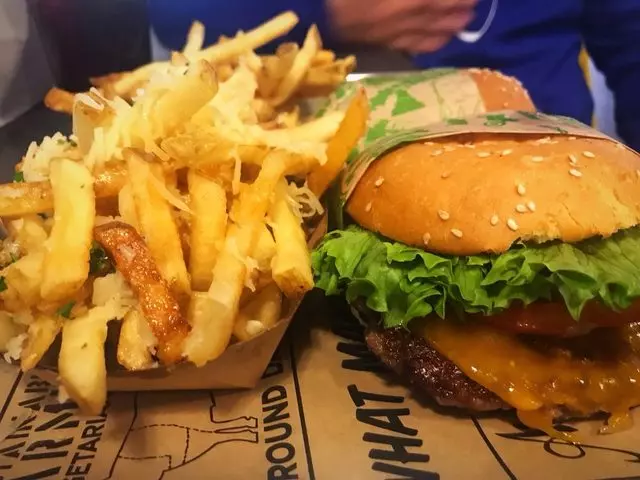 Super Duper Burgers