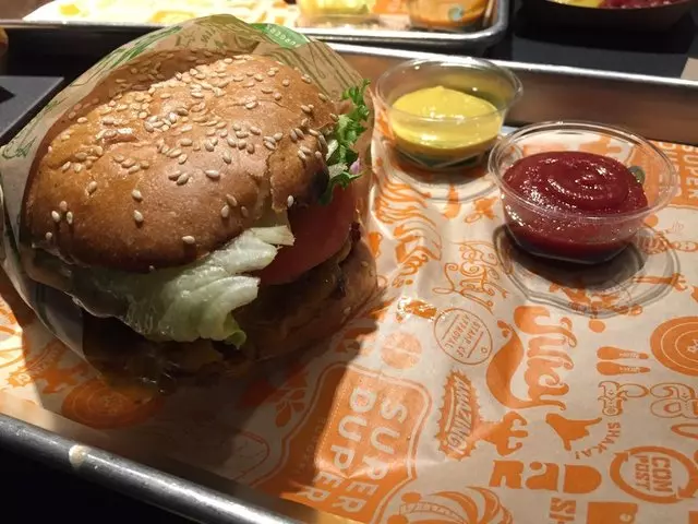 Super Duper Burgers