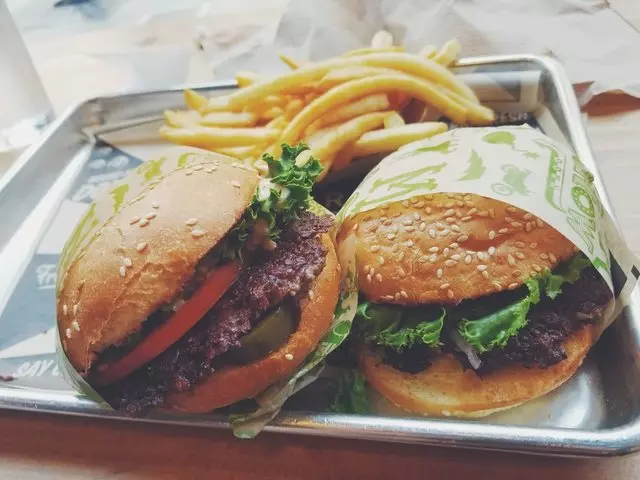 Super Duper Burgers