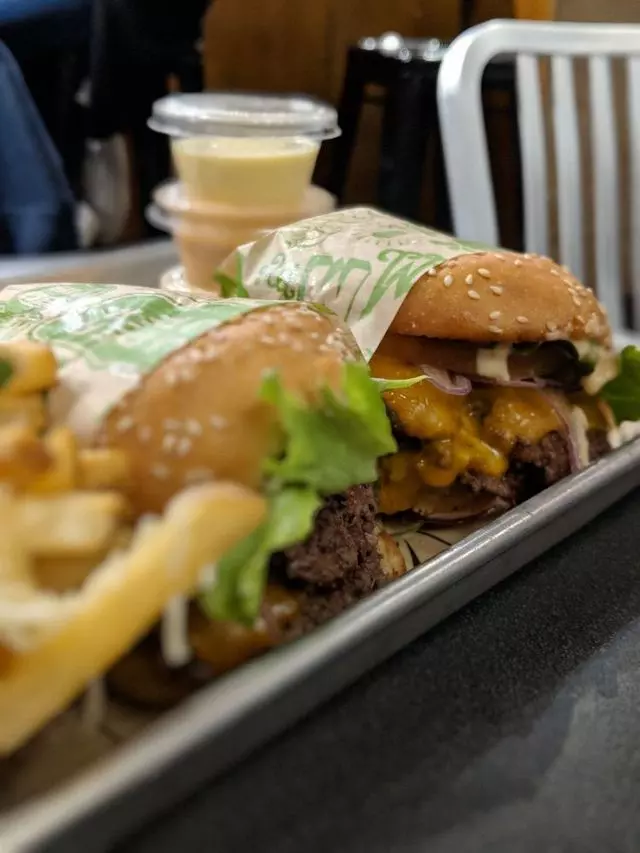 Super Duper Burgers