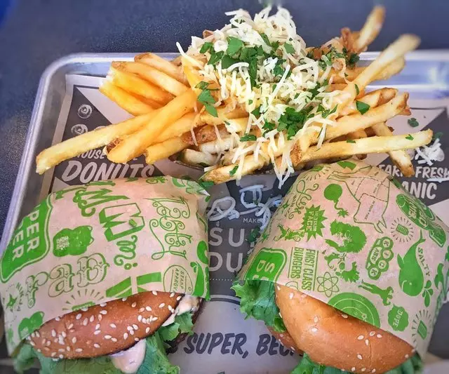 Super Duper Burgers