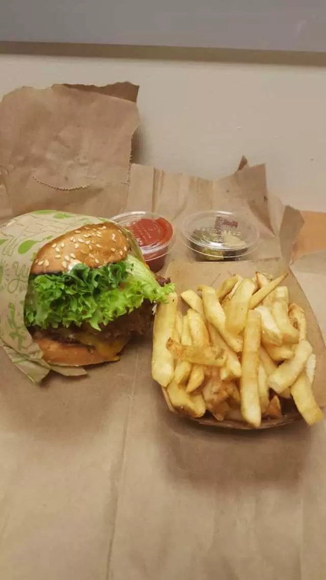 Super Duper Burgers