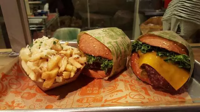 Super Duper Burgers