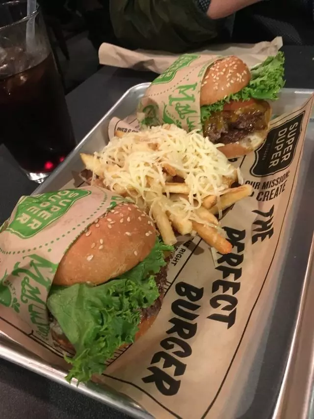 Super Duper Burgers