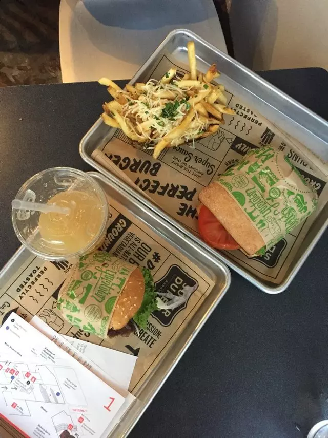 Super Duper Burgers