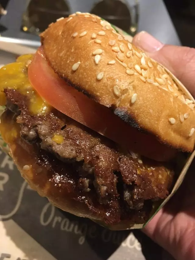 Super Duper Burgers