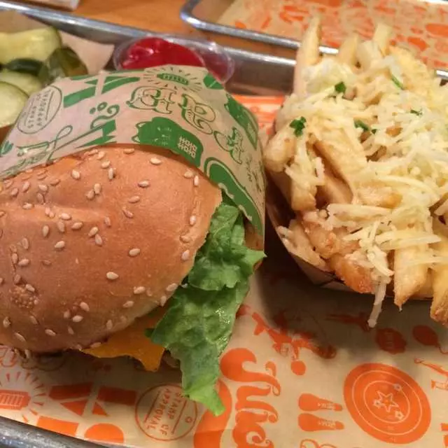Super Duper Burgers
