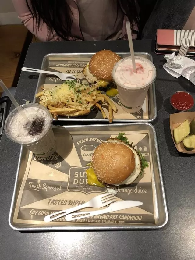 Super Duper Burgers